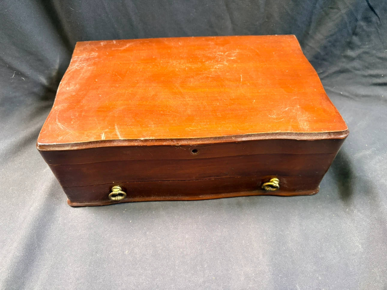 🏈Wooden Jewelry Box with Red Velvet Interior - photo 2