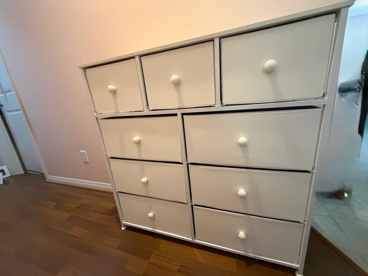 White 8-Drawer Storage Dresser - photo 2