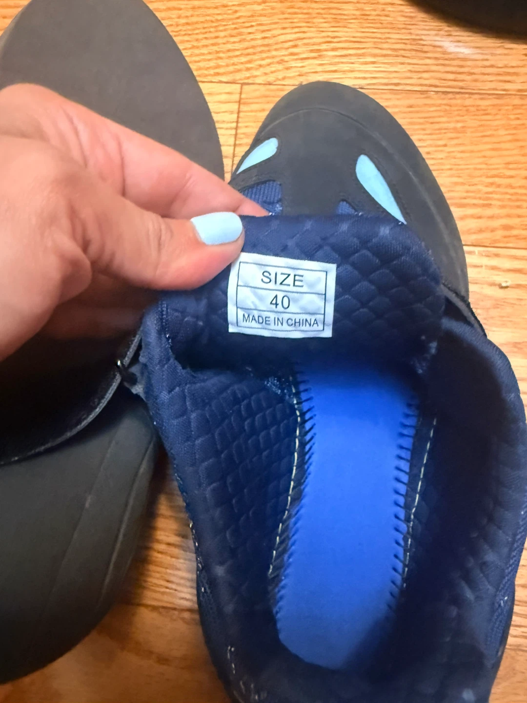 Climbing Shoes Size 40
