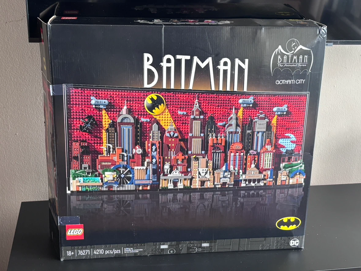 LEGO Batman: The Animated Series Gotham City 76271 - photo 4