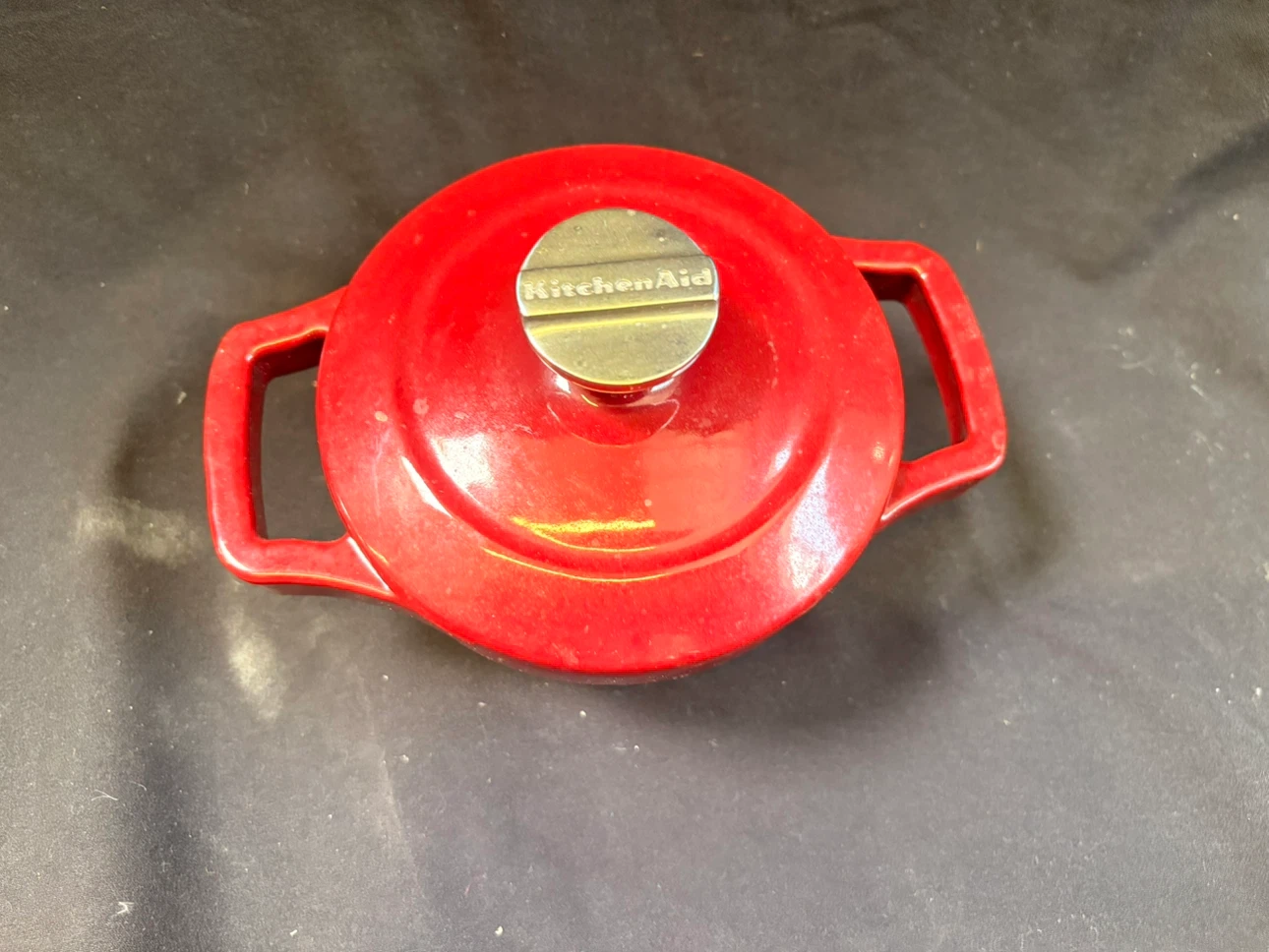 🏈KitchenAid Mini Cast Iron Dutch Oven - photo 3