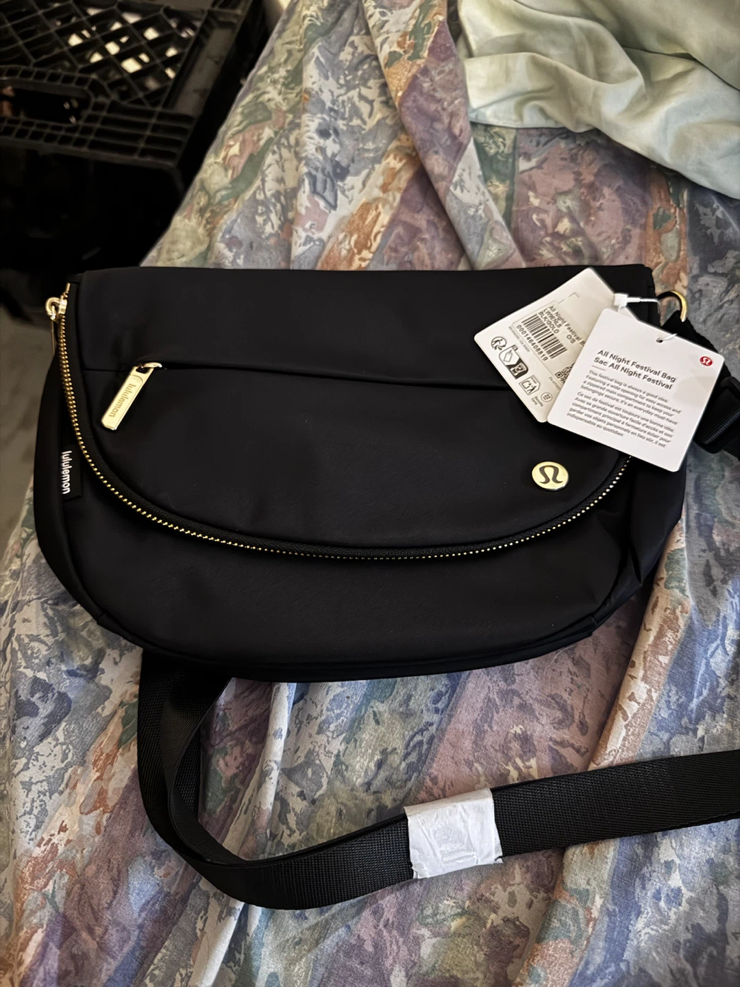 New lululemon All Night Festival Bag - photo 3