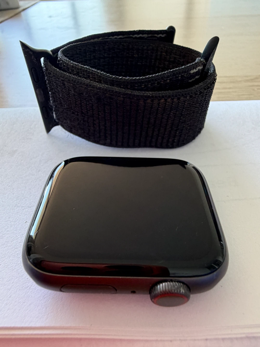 Apple Watch Series 5 44mm (GPS) - photo 2