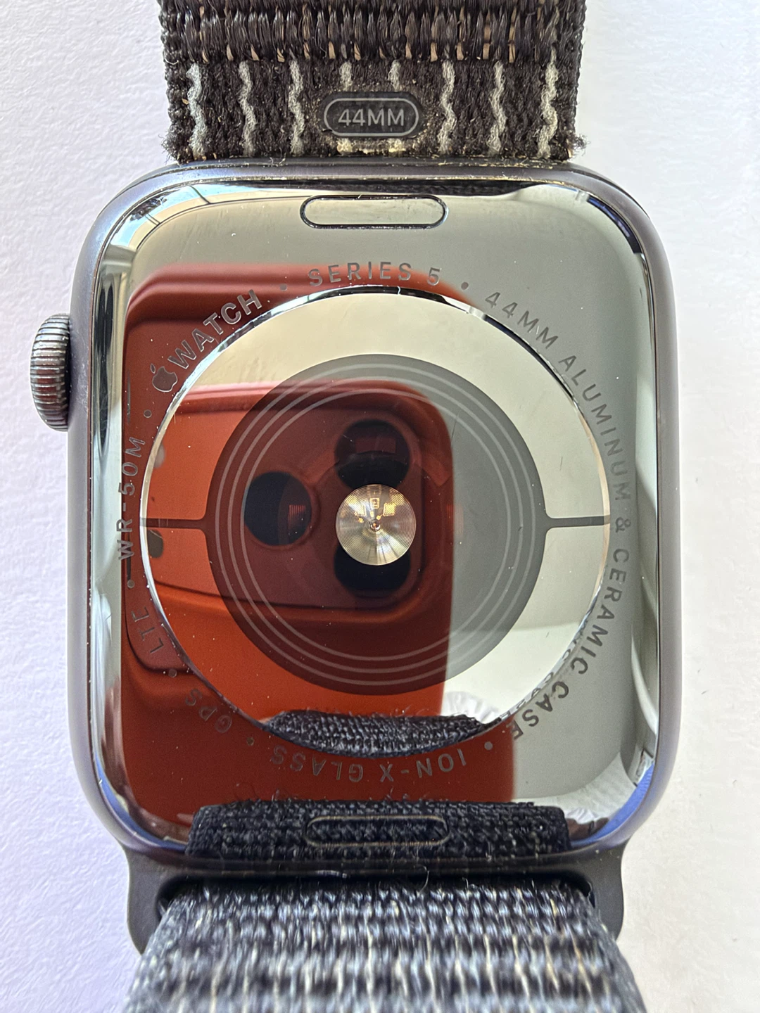 Apple Watch Series 5 44mm (GPS) - photo 3