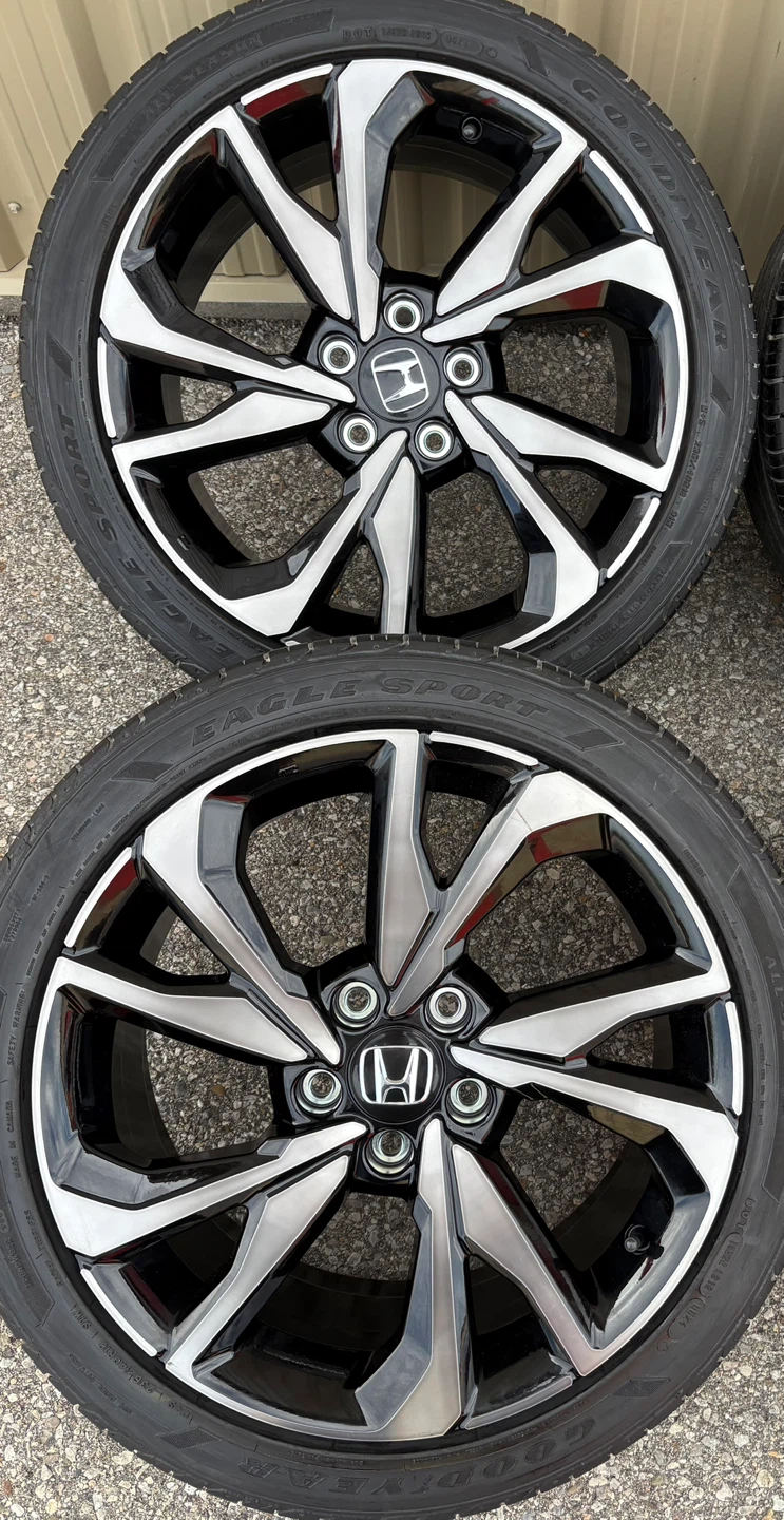 4 x 235/40/18 GOODYEAR TIRES AND OEM HONDA RIMS $1850 - photo 3