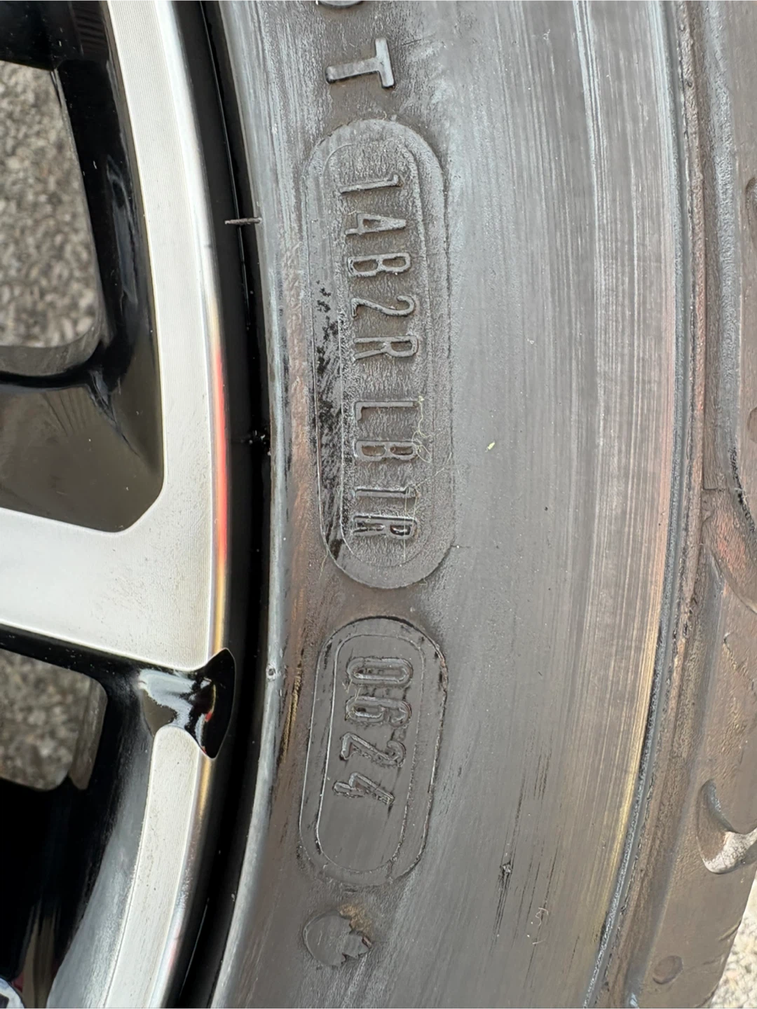4 x 235/40/18 GOODYEAR TIRES AND OEM HONDA RIMS $1850 - photo 5