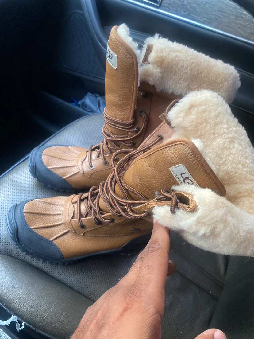 UGG Adirondack Winter Boots Tan
