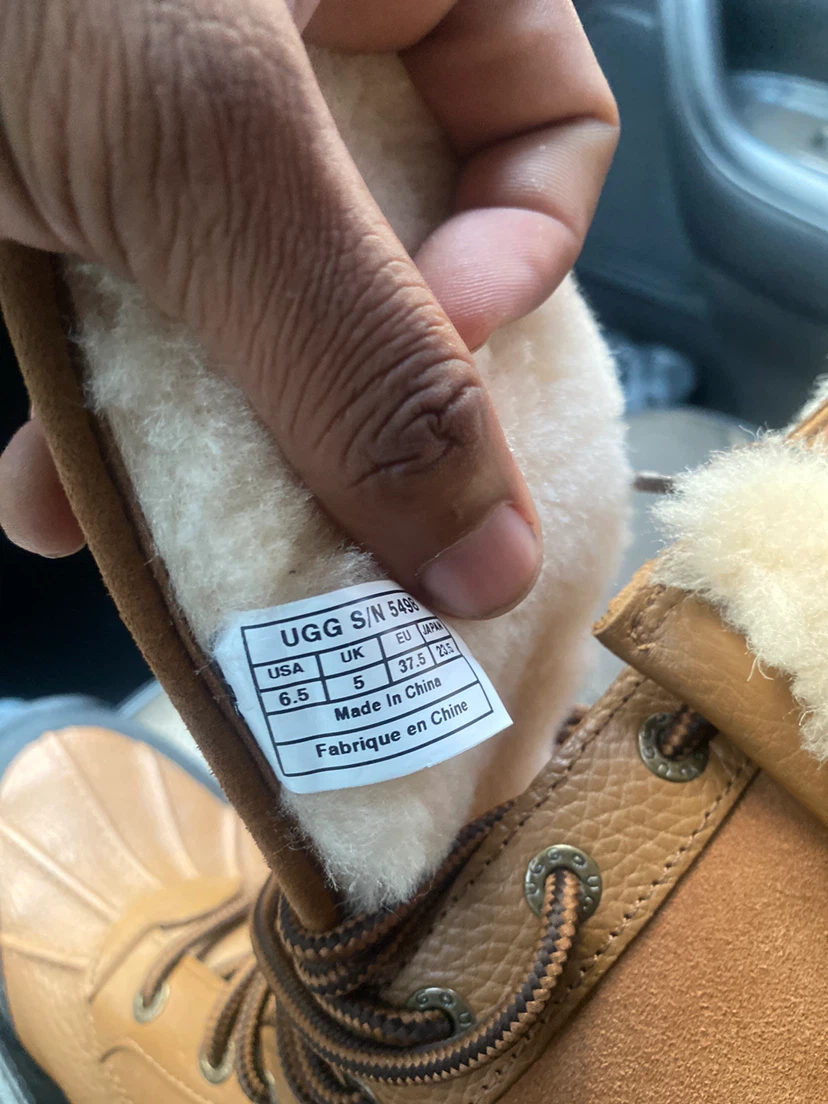 UGG Adirondack Winter Boots Tan - photo 5