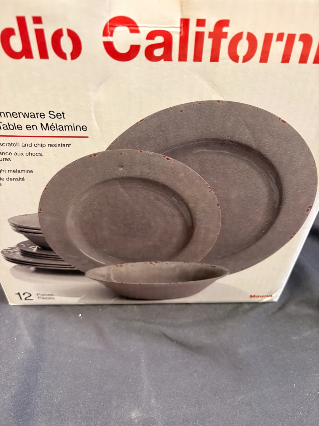 🏈Studio California 12-Piece Melamine Dinnerware Set - photo 2