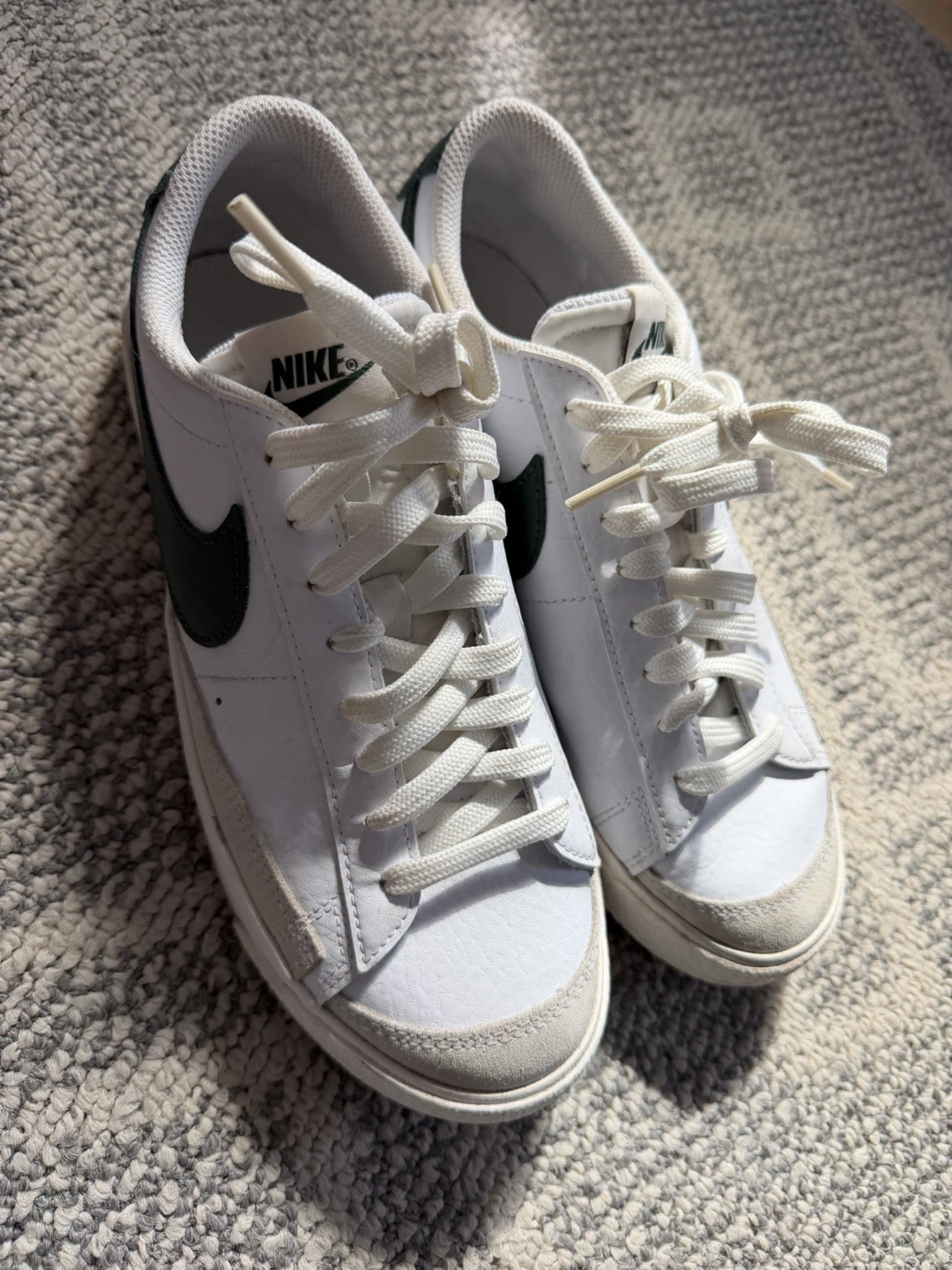 Nike Blazer Low White and Green