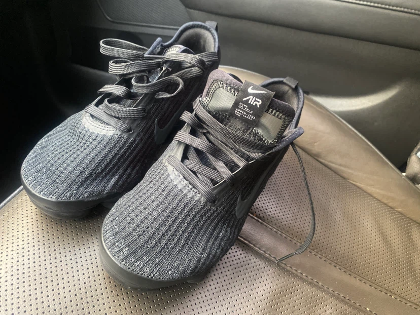Nike Air VaporMax Flyknit 3 Black Sneakers
