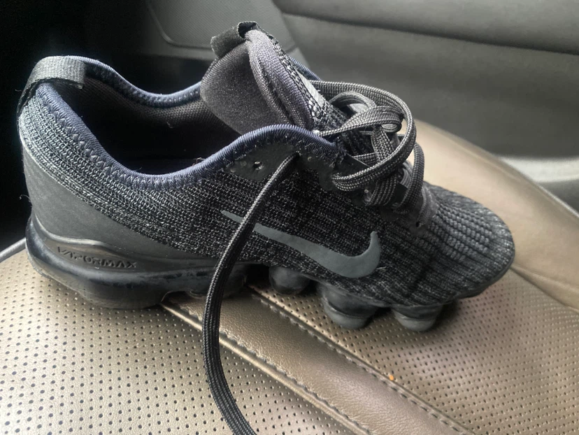 Nike Air VaporMax Flyknit 3 Black Sneakers - photo 5