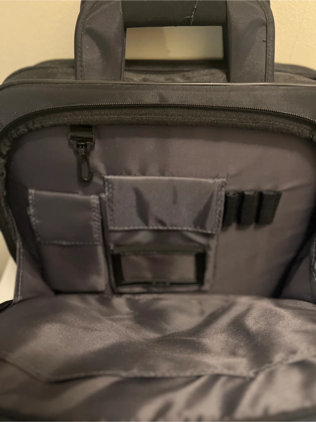 New-Targus Laptop Briefcase 13.3 inch - photo 3