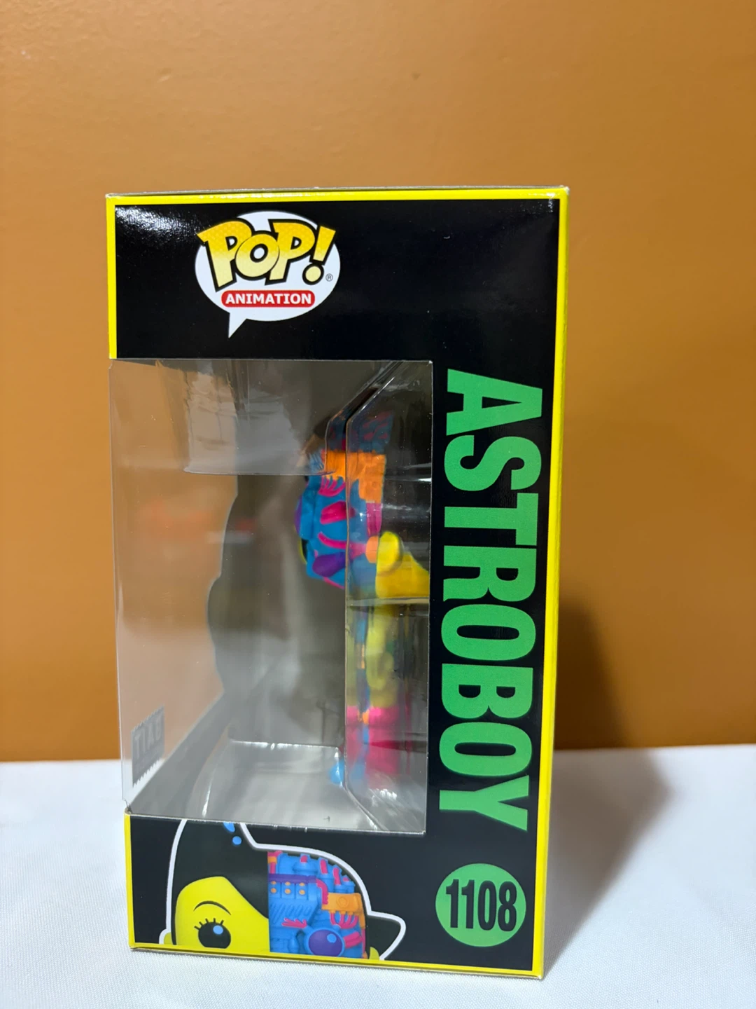 AstroBoy (Blacklight) Funko Pop! (1108) - Bait Exclusive - photo 4