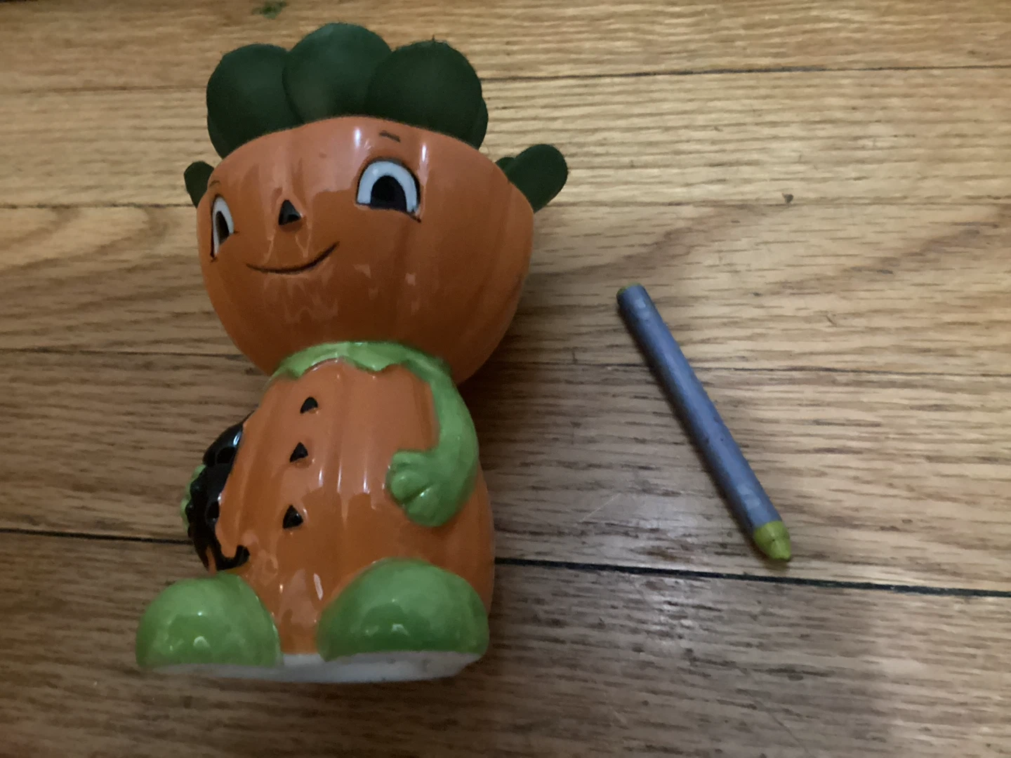 🏈 Vintage Style Ceramic Pumpkin Succulent Planter - photo 2