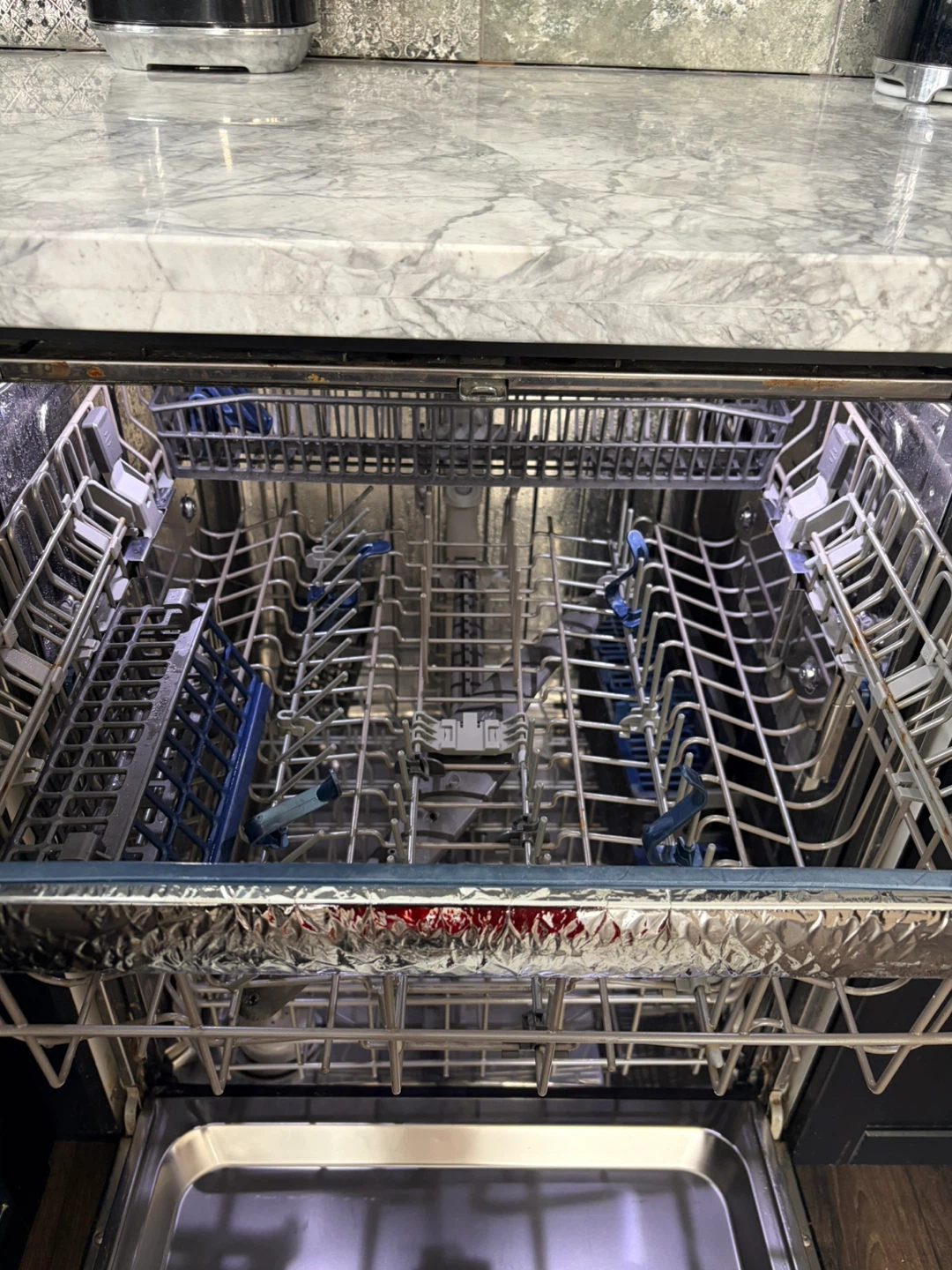 Electrolux ICON Stainless Steel Dishwasher - photo 3