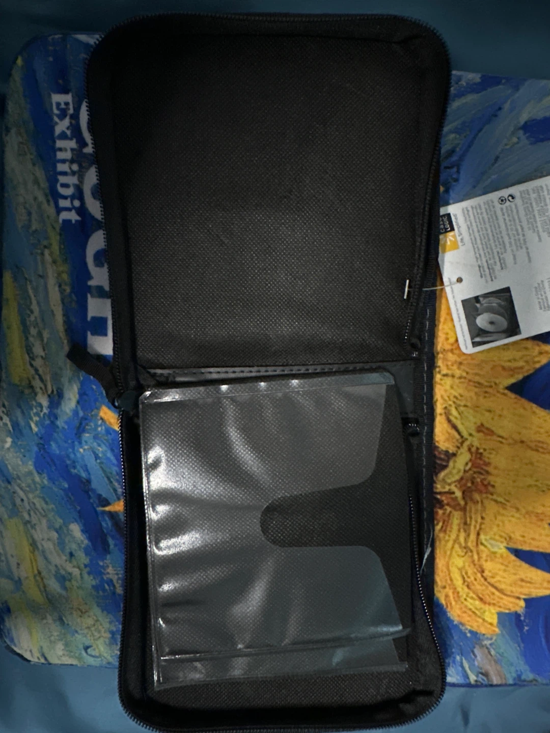 🏈 Case Logic 16 Capacity CD/DVD Wallet - photo 2