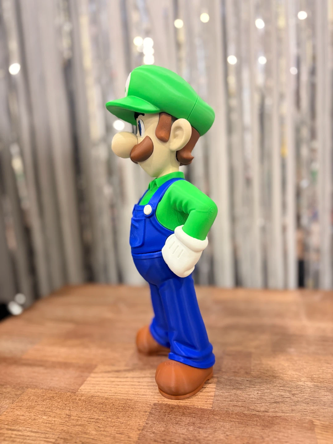 Super Mario Luigi Figure - photo 2