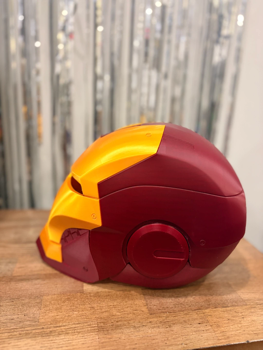 Iron Man Helmet Replica - photo 3