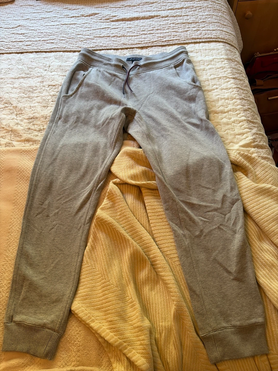🏈Men’s Size M Pants Bundle