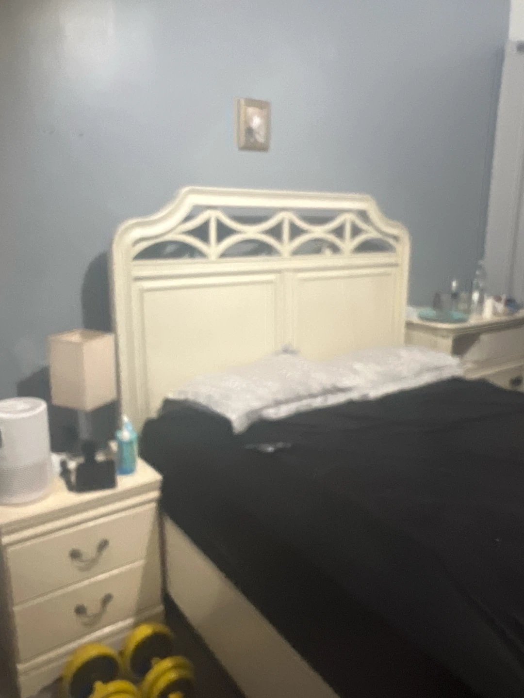 Se renta un cuarto grande cómodo, ideal para persona sola