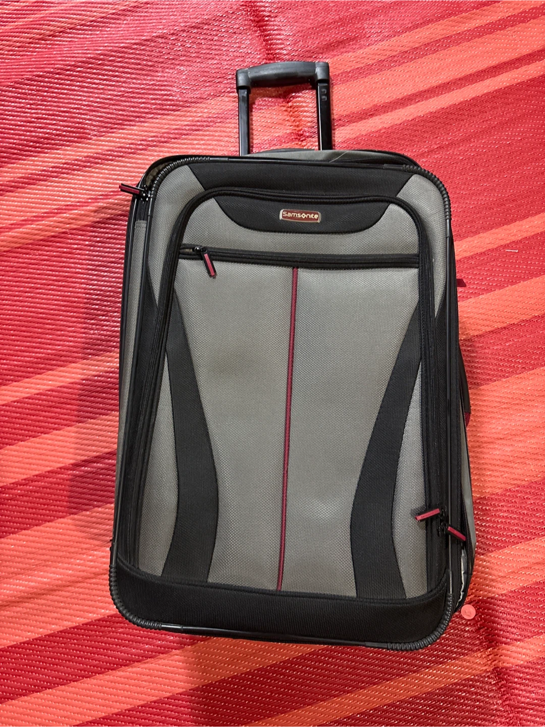 Samsonite Rolling Carry-on Suitcase