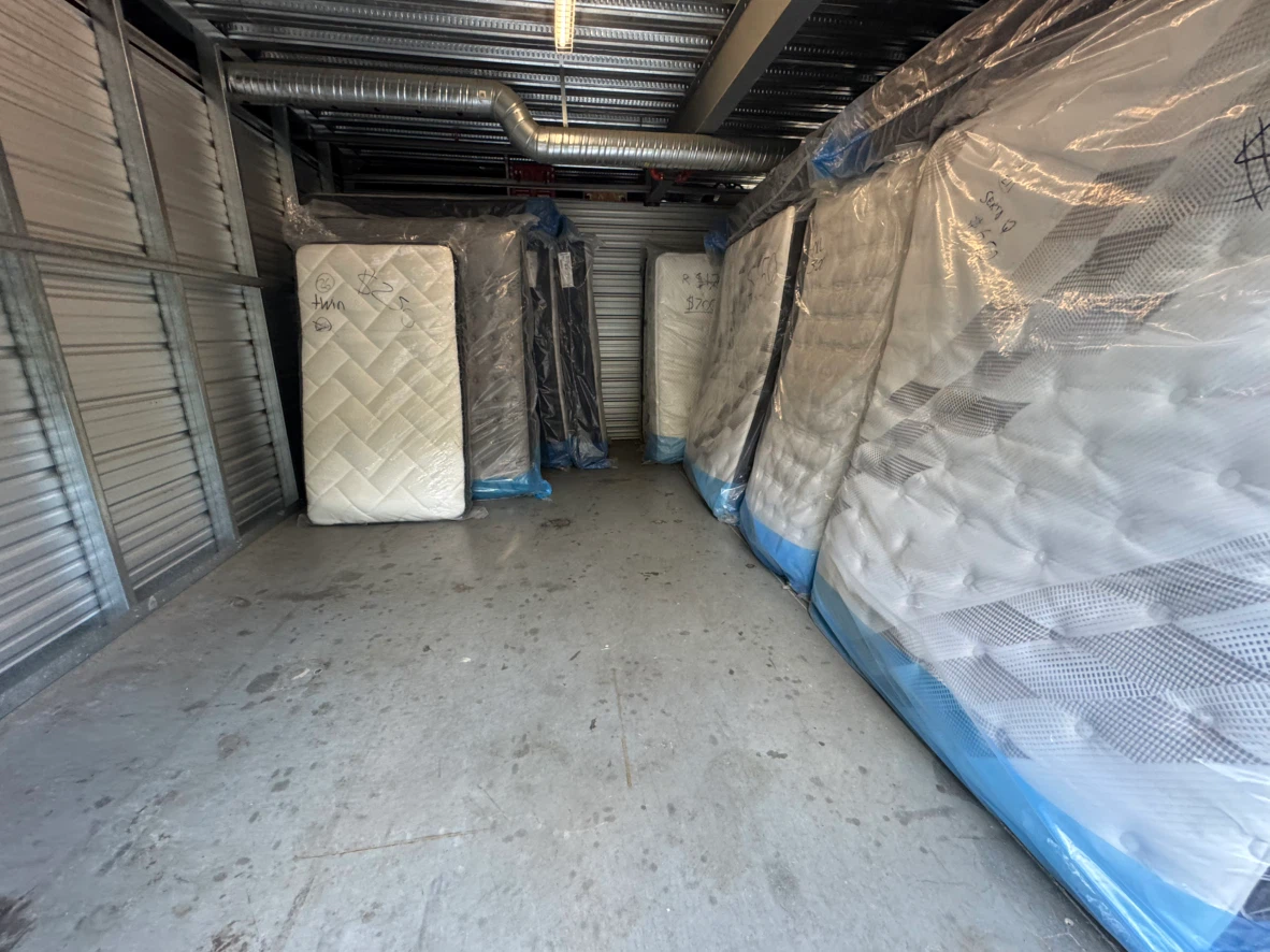 Brand new queen size mattresses (must go) - photo 2