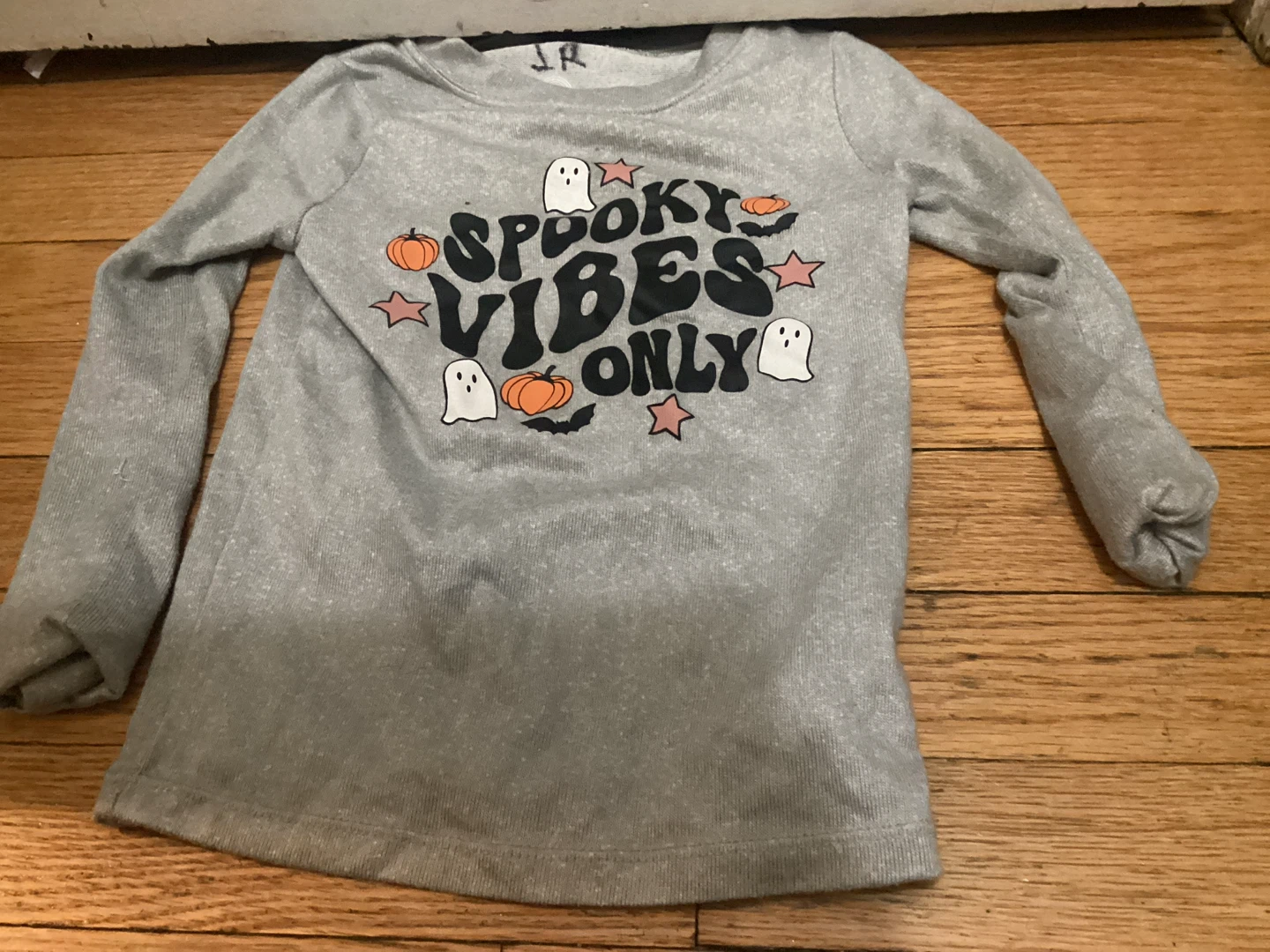 🏈 5T Kids Spooky Vibes Only Long Sleeve Shirt
