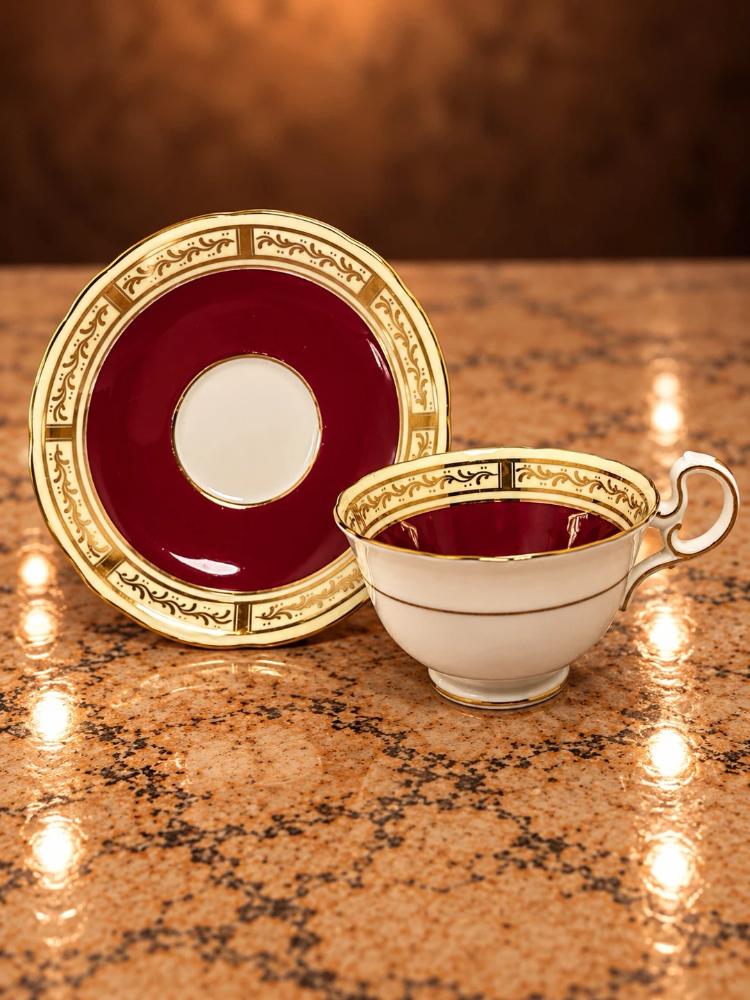 Aynsley Bone China Tea Cup and Saucer Set - photo 4