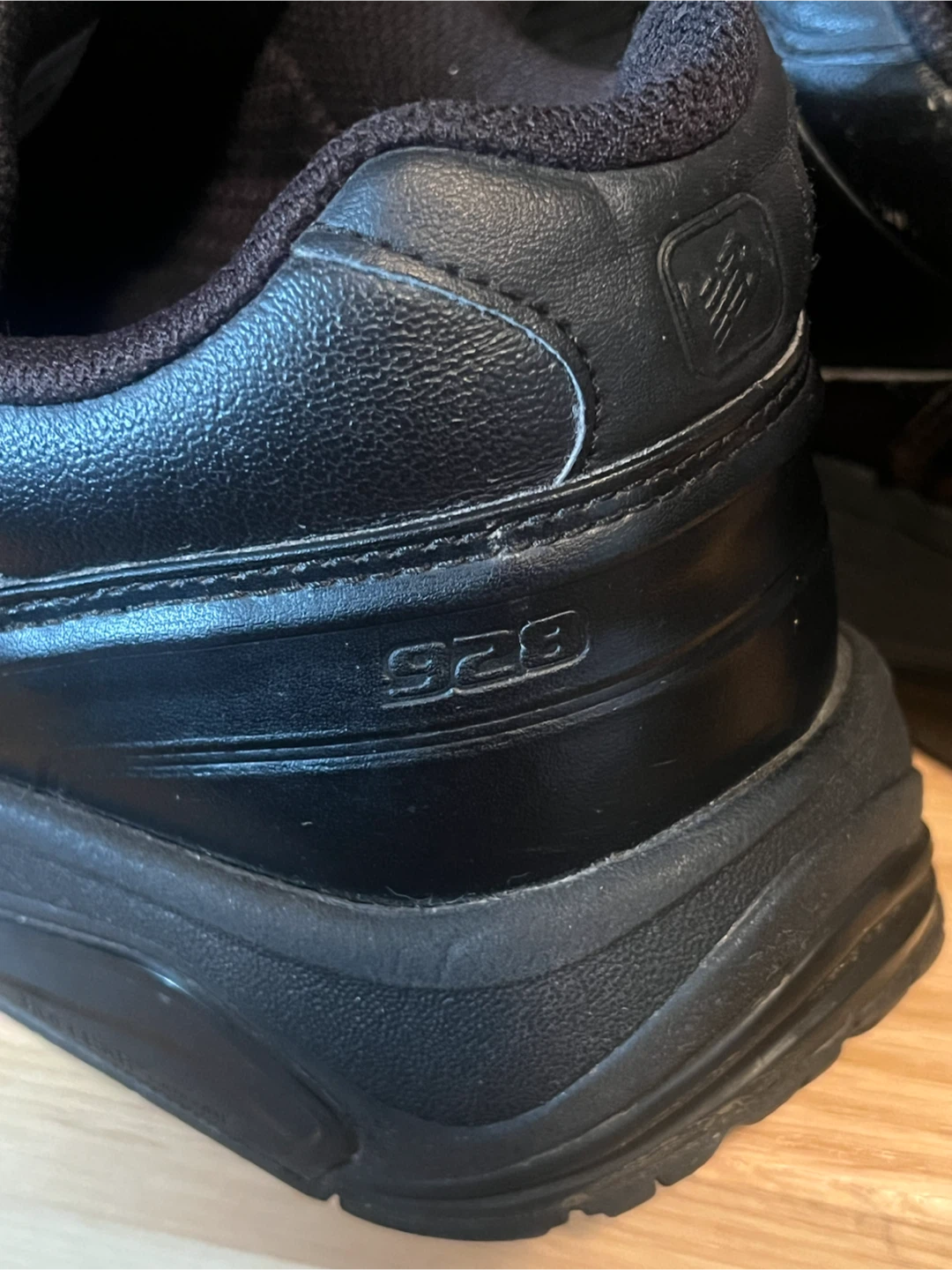 New Balance MW928BK Men's Shoes Size 10.5 4E - photo 2