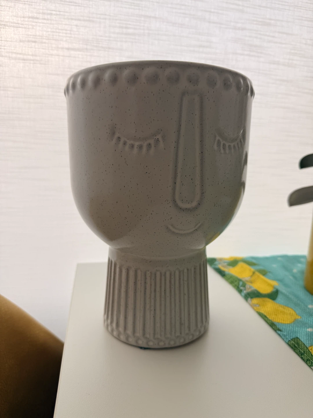 Ceramic Face Planter - photo 2