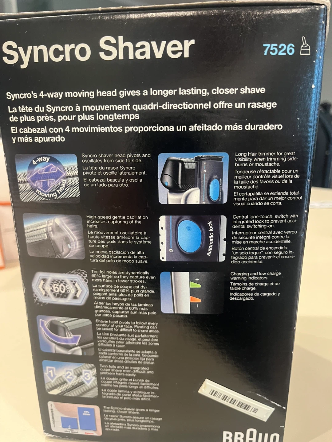 Braun Syncro Shaver 7526 with Clean & Charge System - photo 2