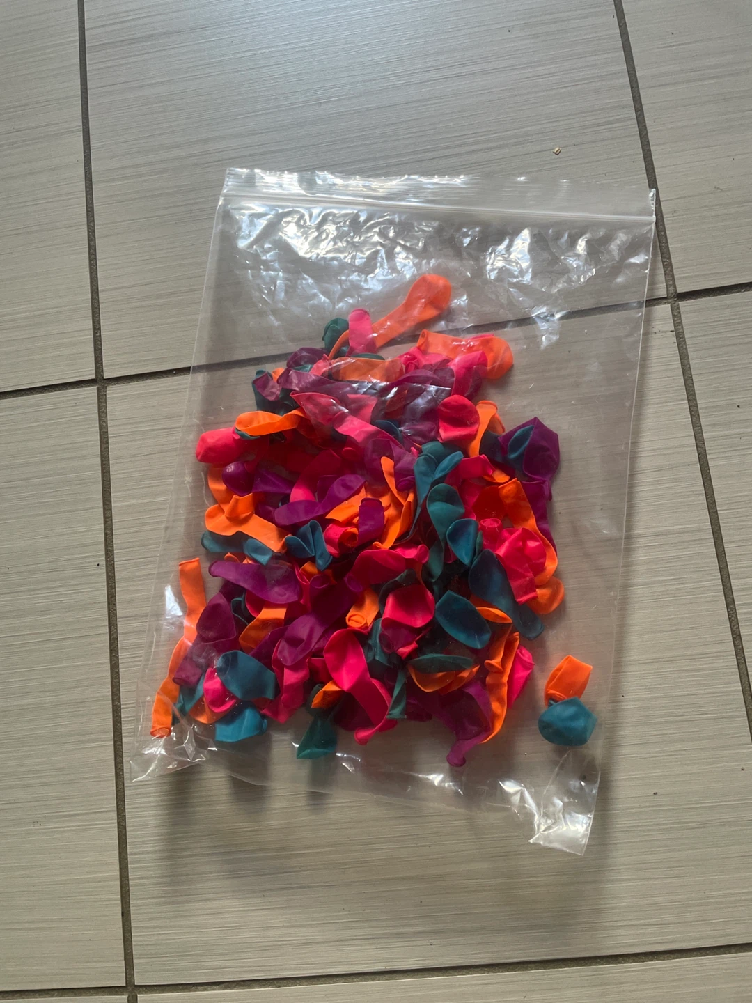 🏈Assorted Colour Party Balloons