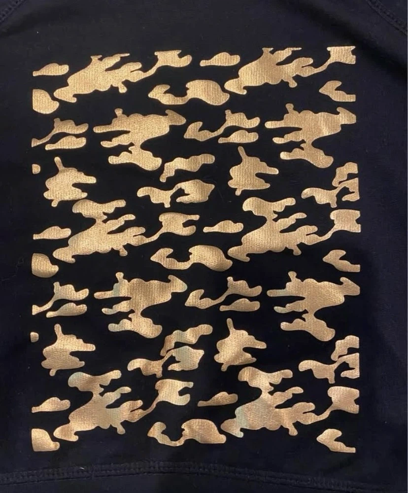 🏈 EUC Jellifish Kids black hoodie with gold camo print - photo 2