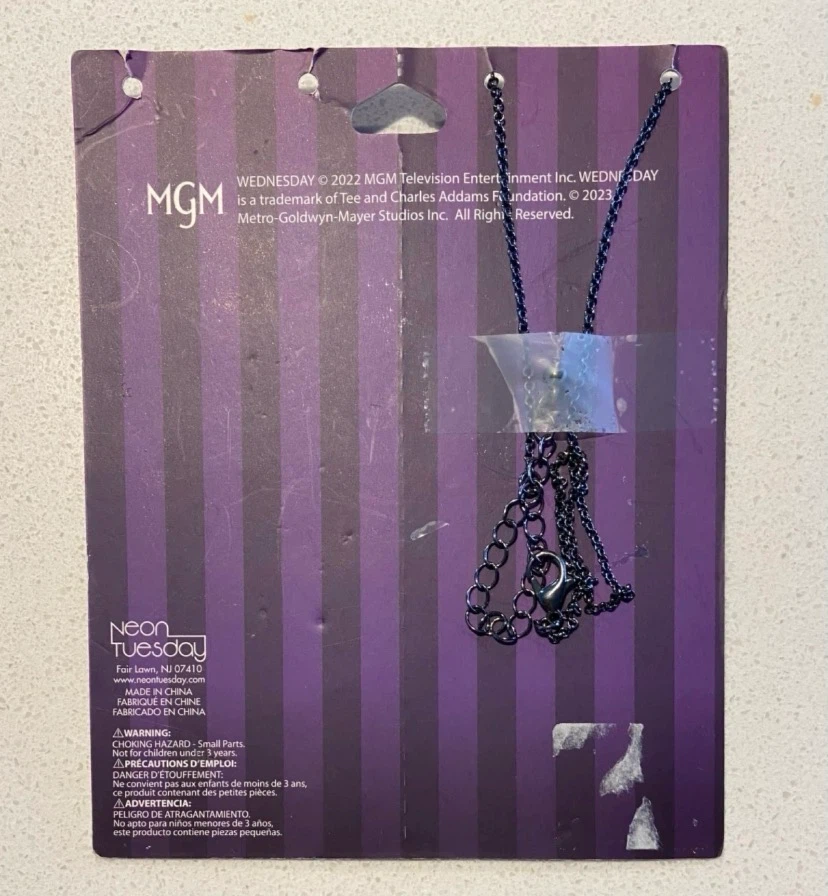 🏈 NEW Wednesday Addams Initial W Pendant Necklace - photo 3