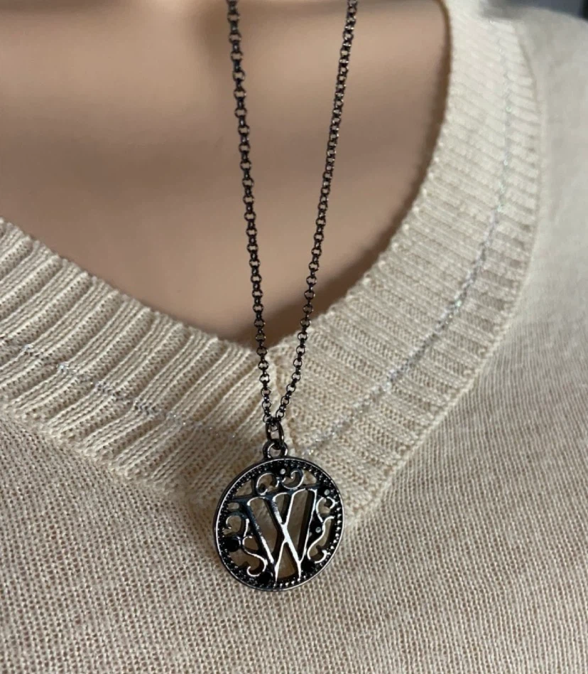 🏈 NEW Wednesday Addams Initial W Pendant Necklace - photo 5