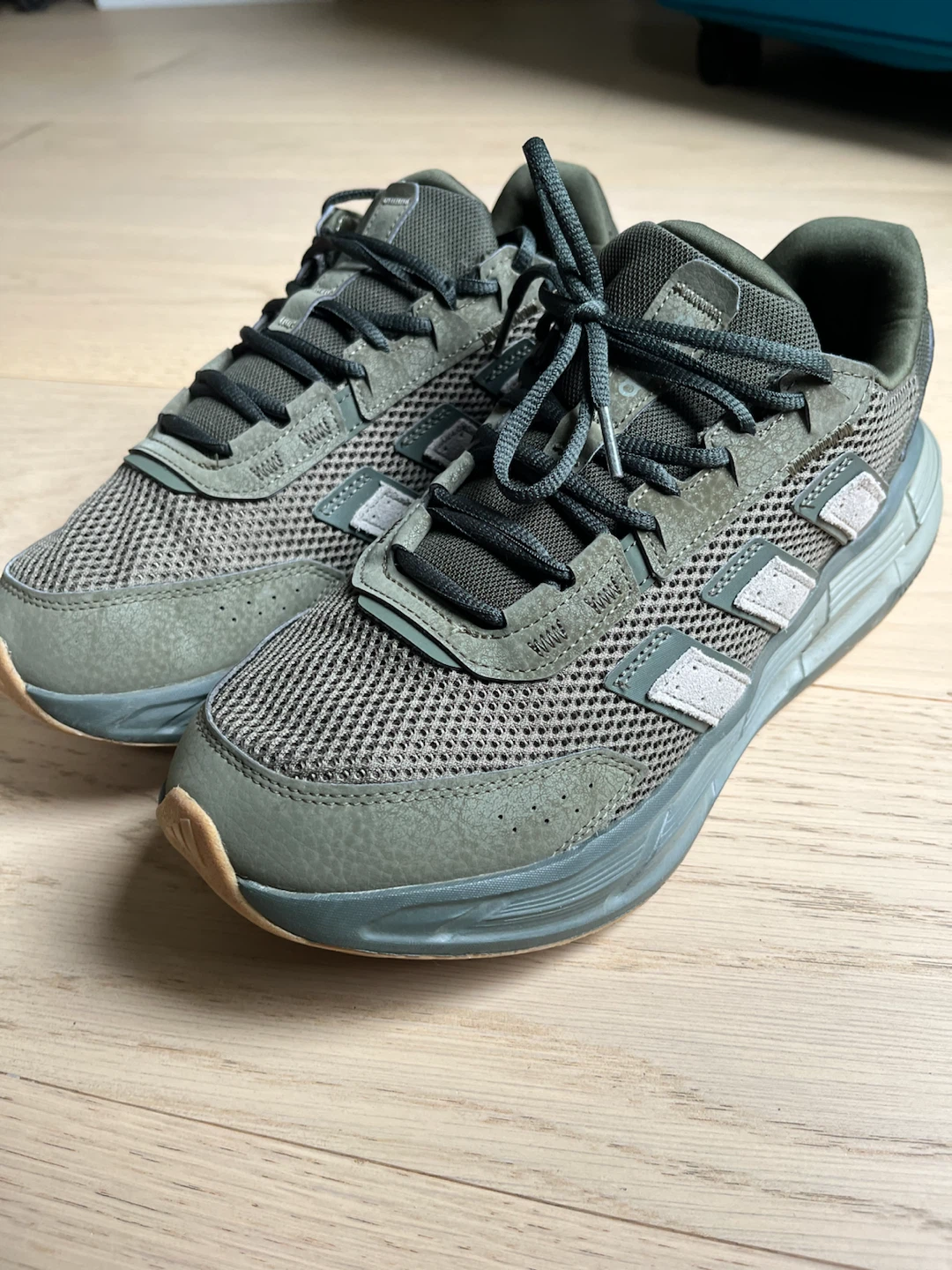 Adidas Sneakers Olive Green Size 10