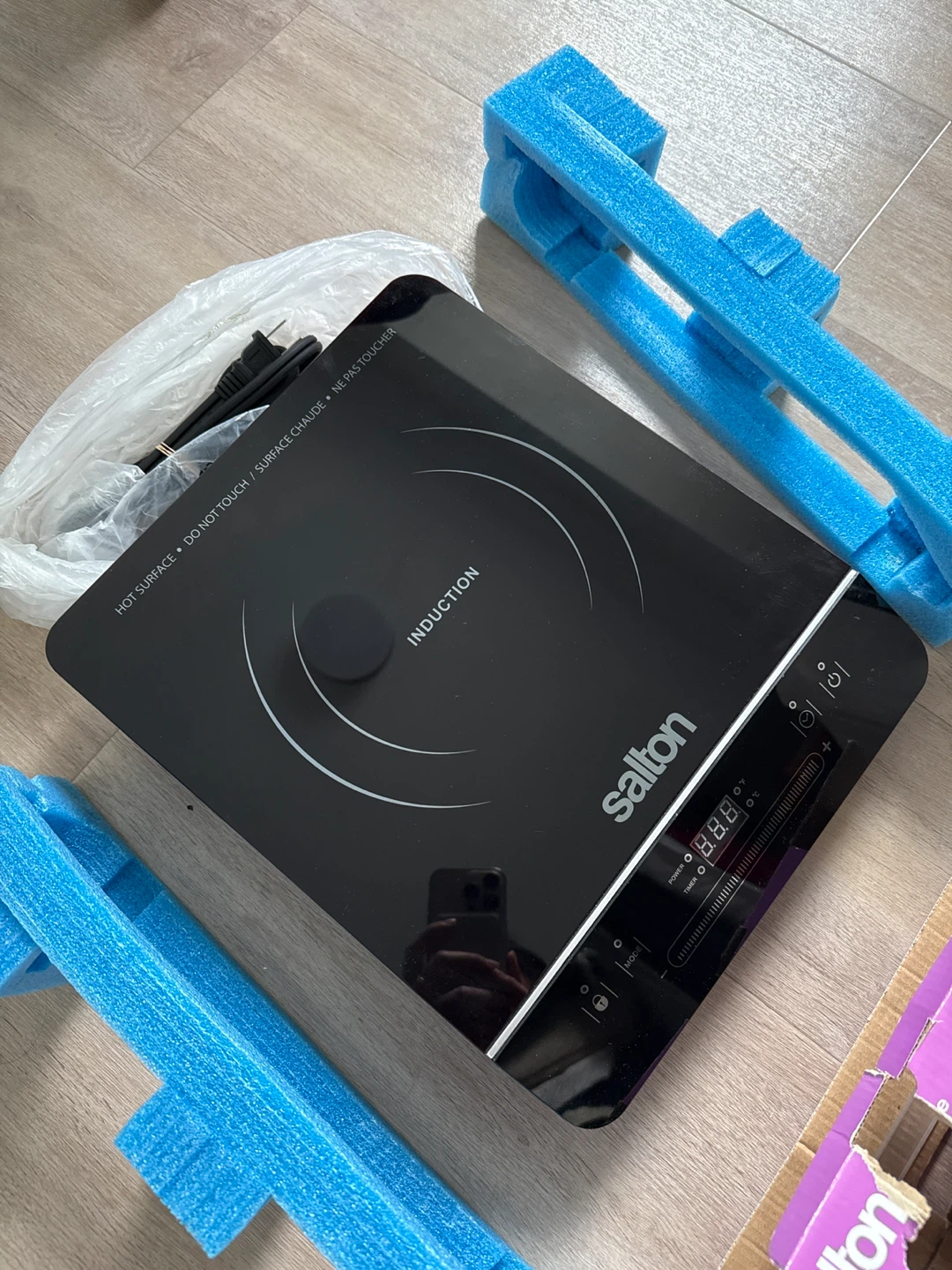 Salton Portable Induction Cooktop - photo 2