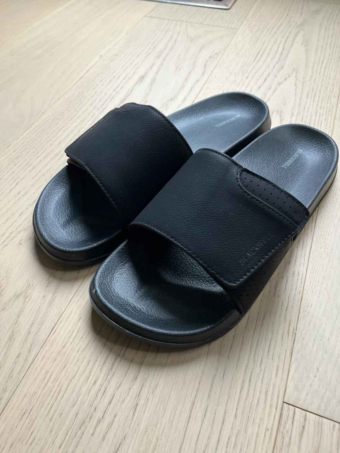 Blackwell black slide sandals size 11 - photo 3