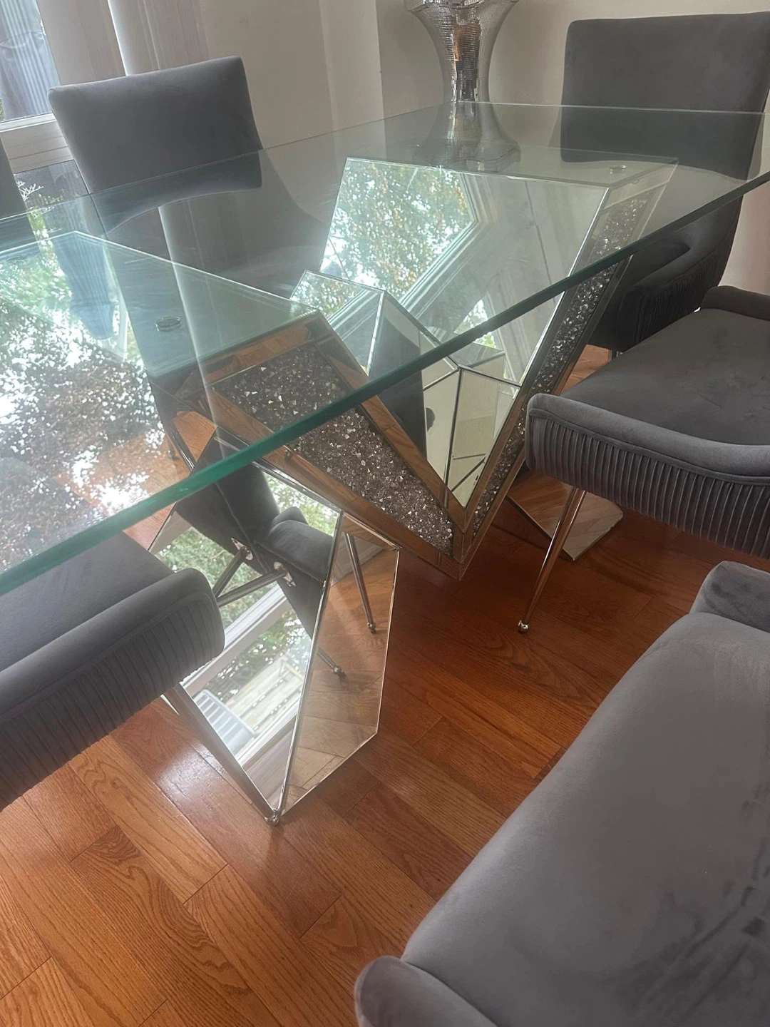 Glass Dining Table with 6 Velvet Chairs - photo 2