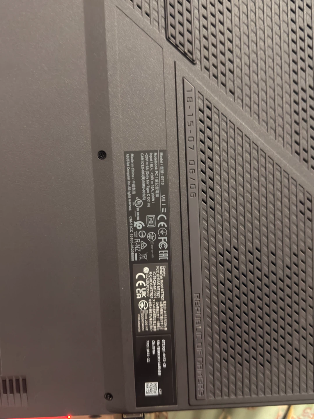 ASUS ROG Strix G17 G713 Gaming Laptop - photo 2