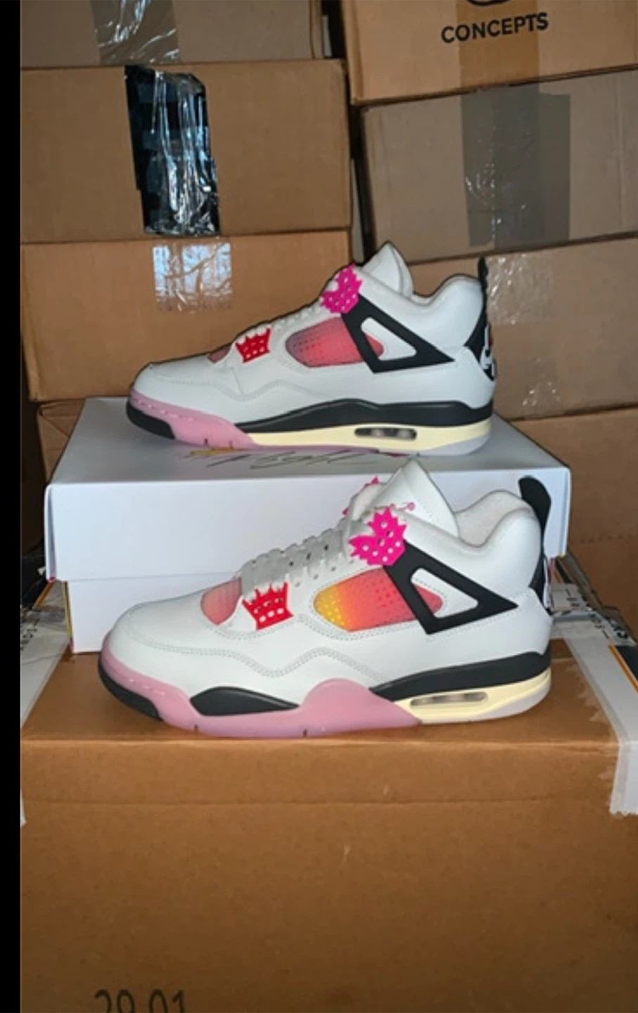 Nike Air Jordan 4 Retro  comic Sneakers 8.5 -12 available - photo 5