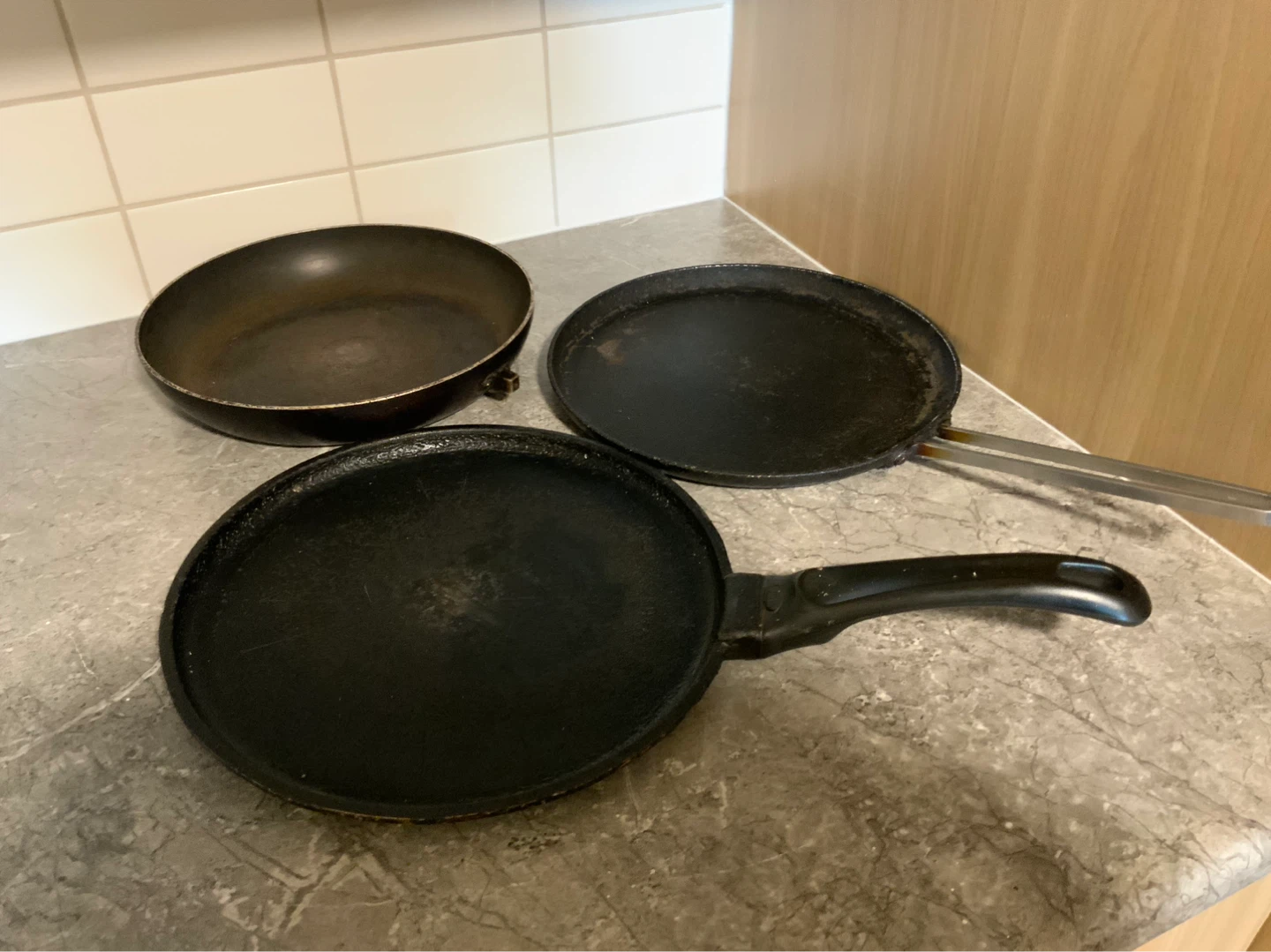 Free Set of Used Crepe Pans 🏈 - photo 2