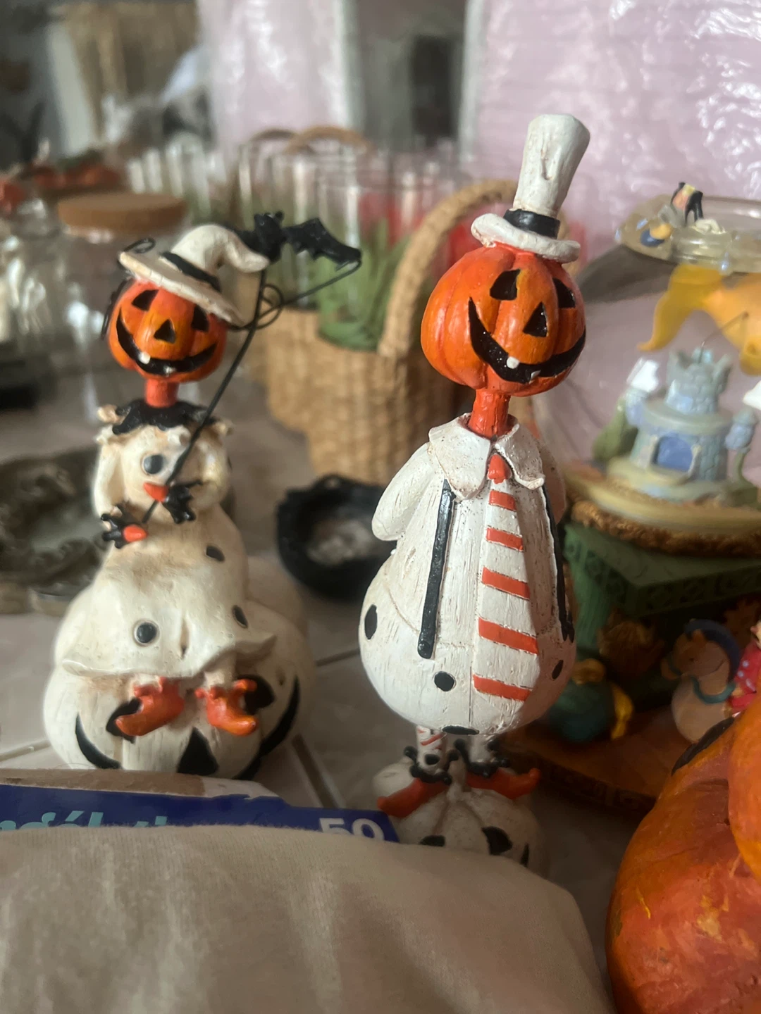 Set of Two Halloween Pumpkin Figures 🏈