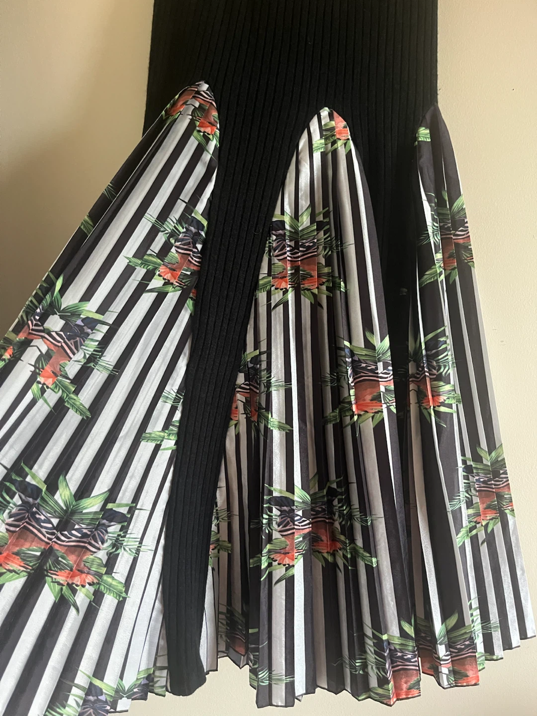Pleated Floral Skirt - photo 2
