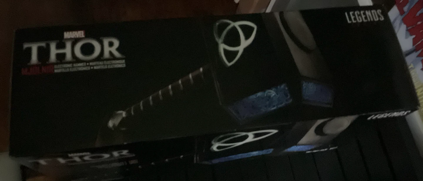 (2016) Marvel Legends Thor Mjolnir Electronic Hammer