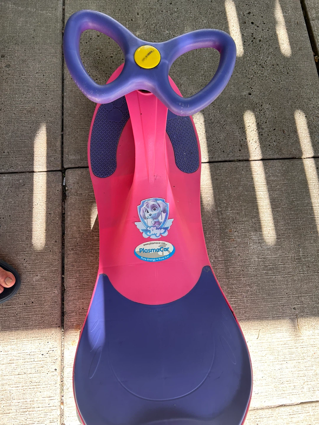 PlasmaCar Paw Patrol Skye Ride-On Toy - photo 4
