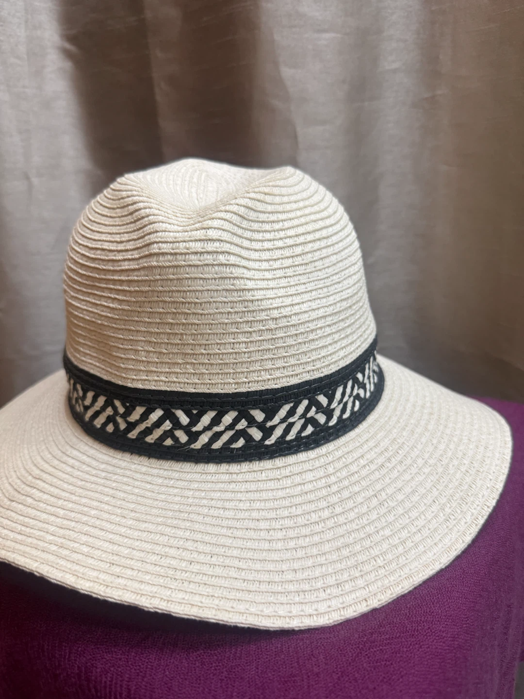 Cream Straw Fedora Hat🏈