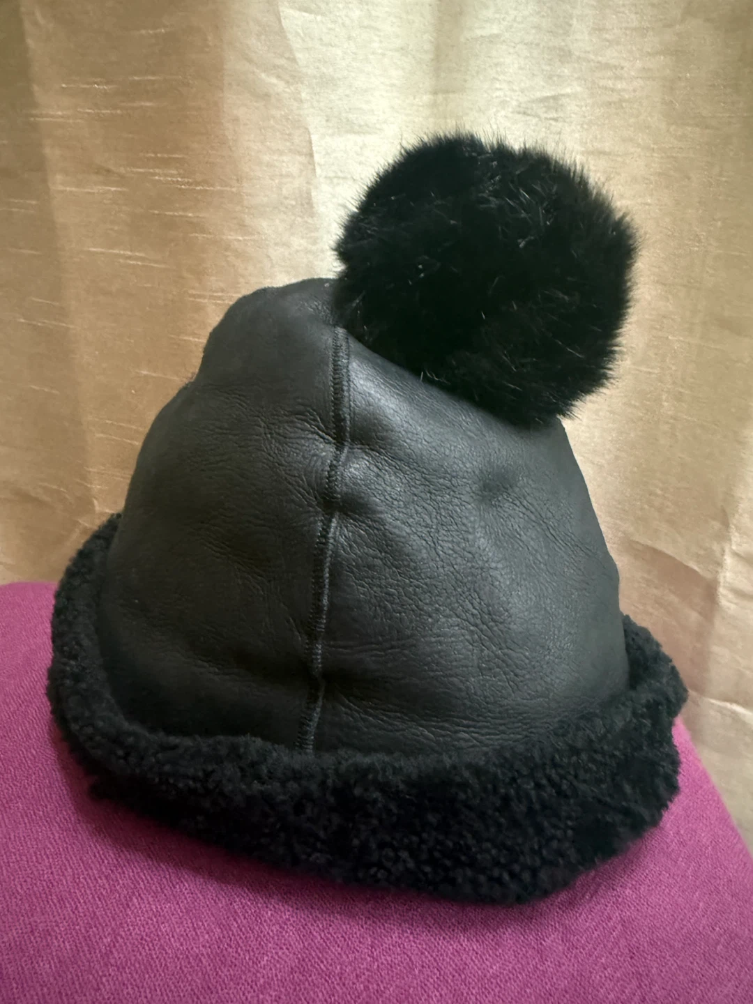 🏈Black Leather Shearling Pom-Pom Hat