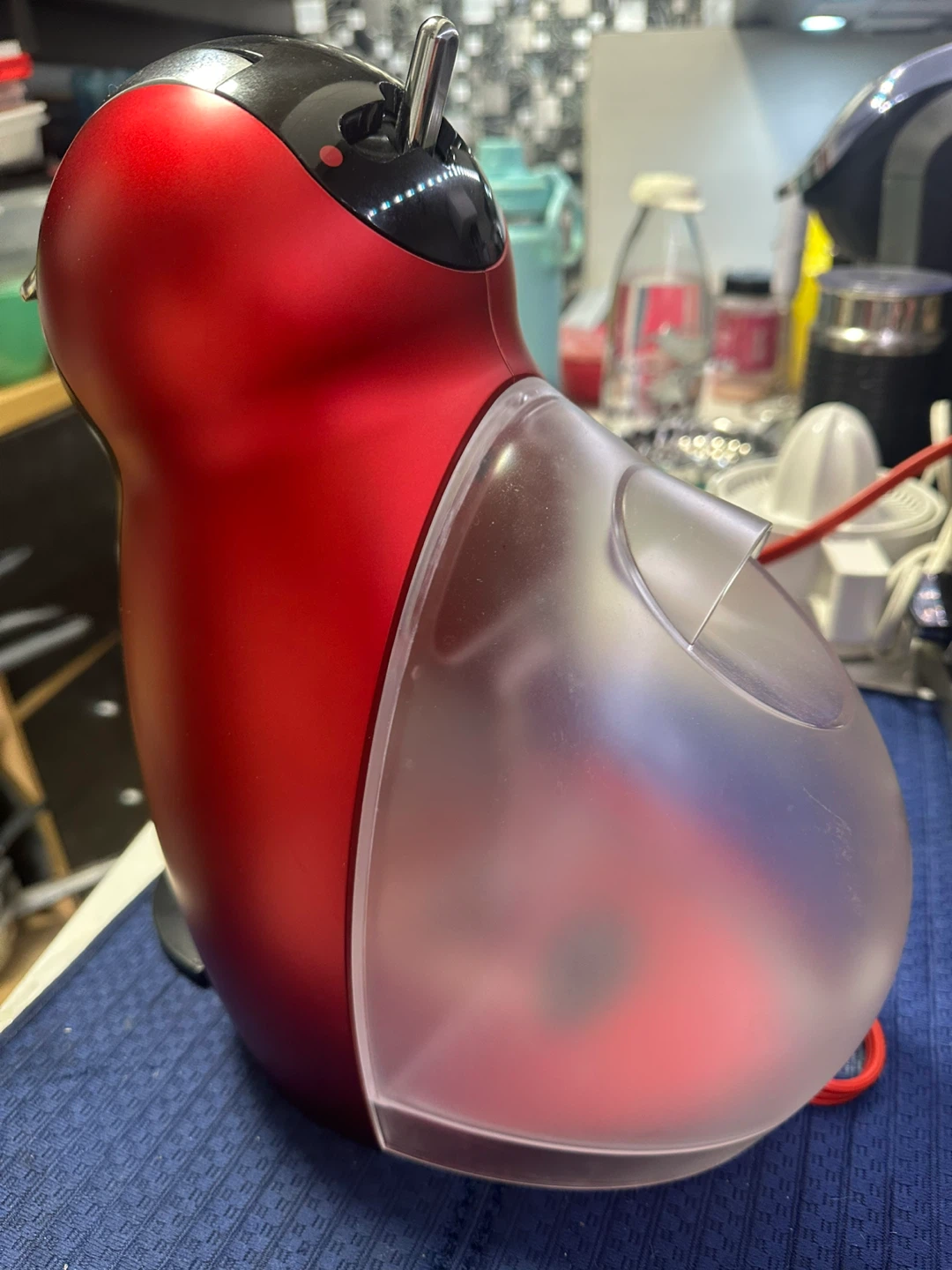 Nescafé Dolce Gusto Coffee Machine - photo 2